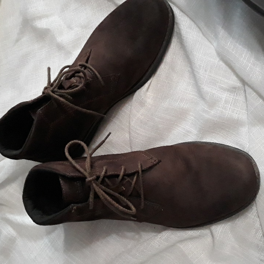 Timberland brown suede chukka boots. Size 11
